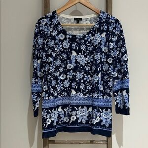 Talbots Crew Neck Pullover Sweater Blue Floral 3/4 Sleeve Women’s Size Small NWT